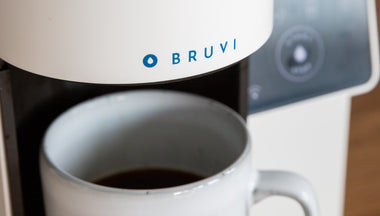 Bruvi brewer with mug